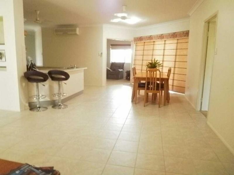 10 Bronte Court, Bushland Beach QLD 4818