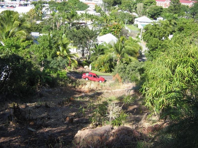 11 McClelland Street, West End QLD 4810