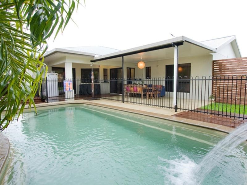 32 Mendi Drive, Bushland Beach QLD 4818