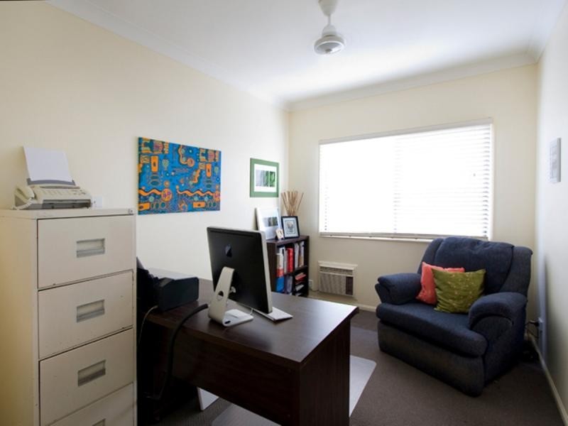 32 Mendi Drive, Bushland Beach QLD 4818