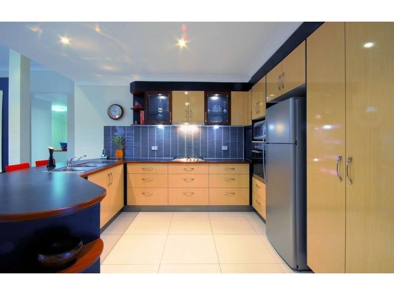 24 Anchorage Circuit, Bushland Beach QLD 4818