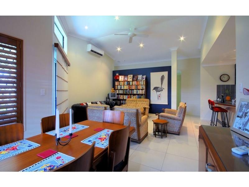 24 Anchorage Circuit, Bushland Beach QLD 4818