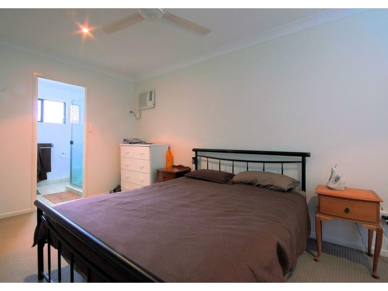 10 Chesham Drive, Kirwan QLD 4817