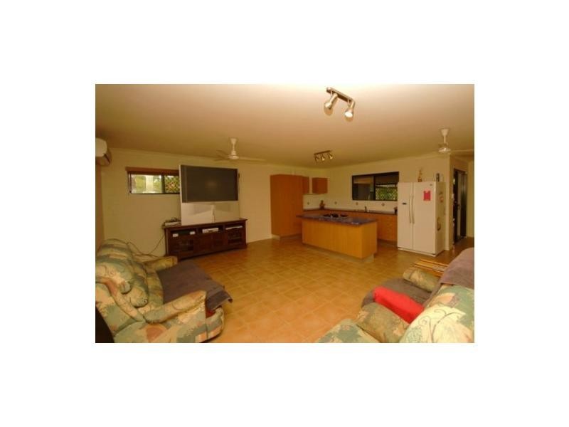 386 Forestry Road, Bluewater QLD 4818