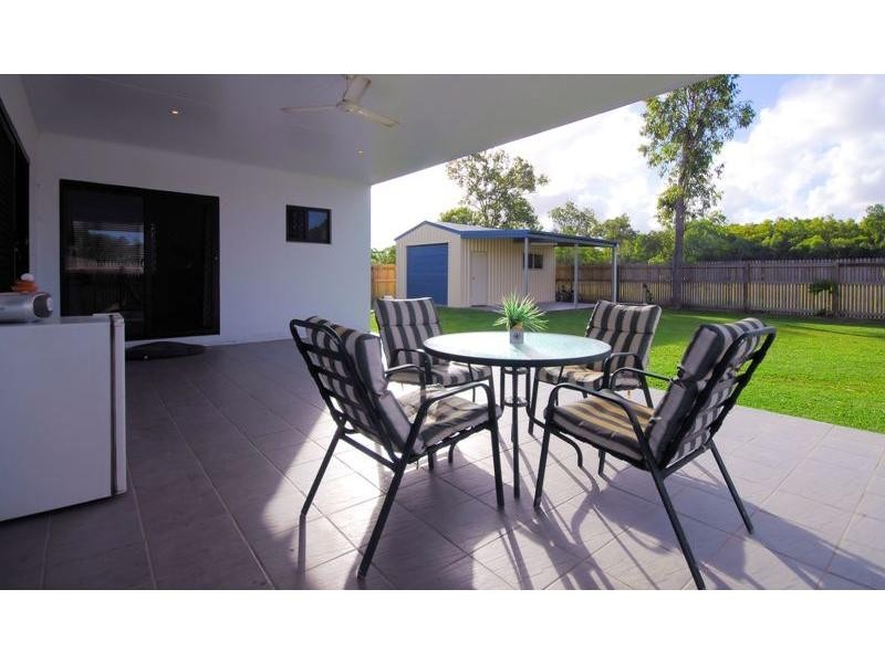 12 Virginia Court, Balgal Beach QLD 4816