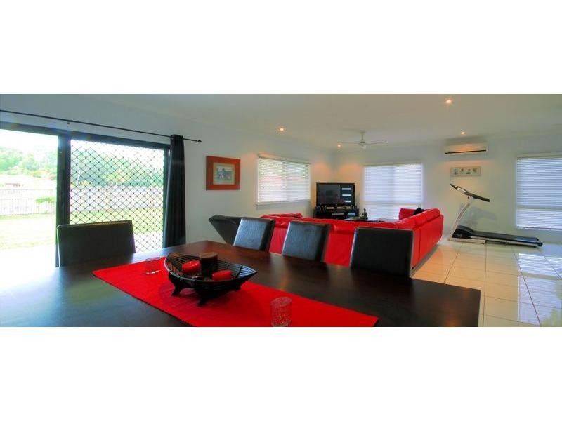 12 Virginia Court, Balgal Beach QLD 4816