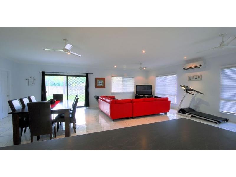 12 Virginia Court, Balgal Beach QLD 4816