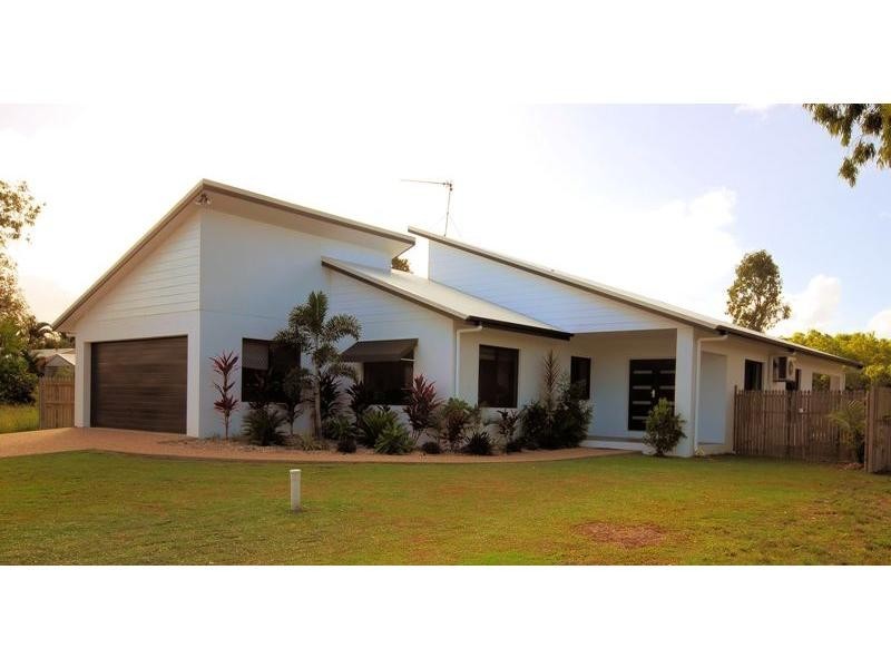 12 Virginia Court, Balgal Beach QLD 4816