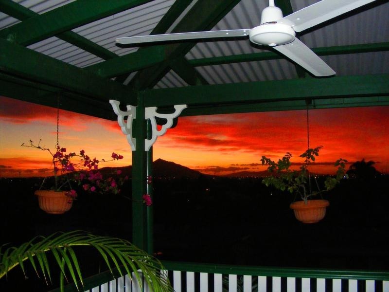 47 Nettleton Street, Mount Louisa QLD 4814