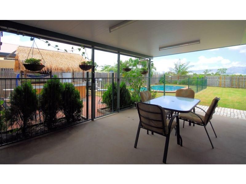 111 Glenrock Drive, Rasmussen QLD 4815