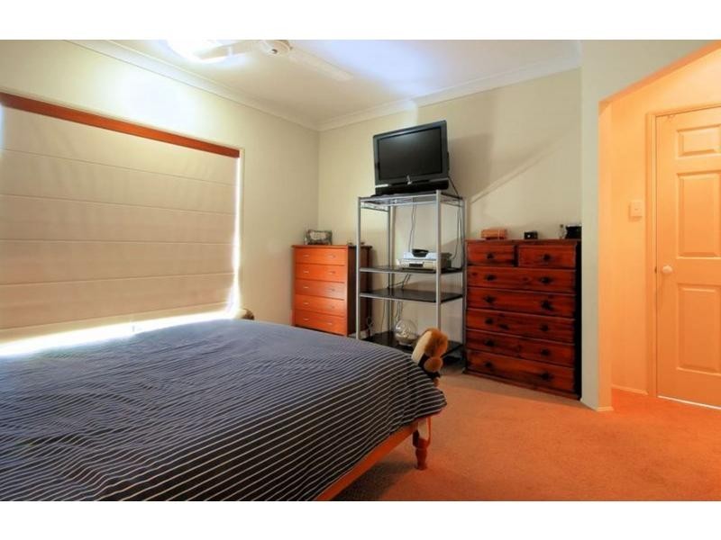 10 Bronte Court, Bushland Beach QLD 4818