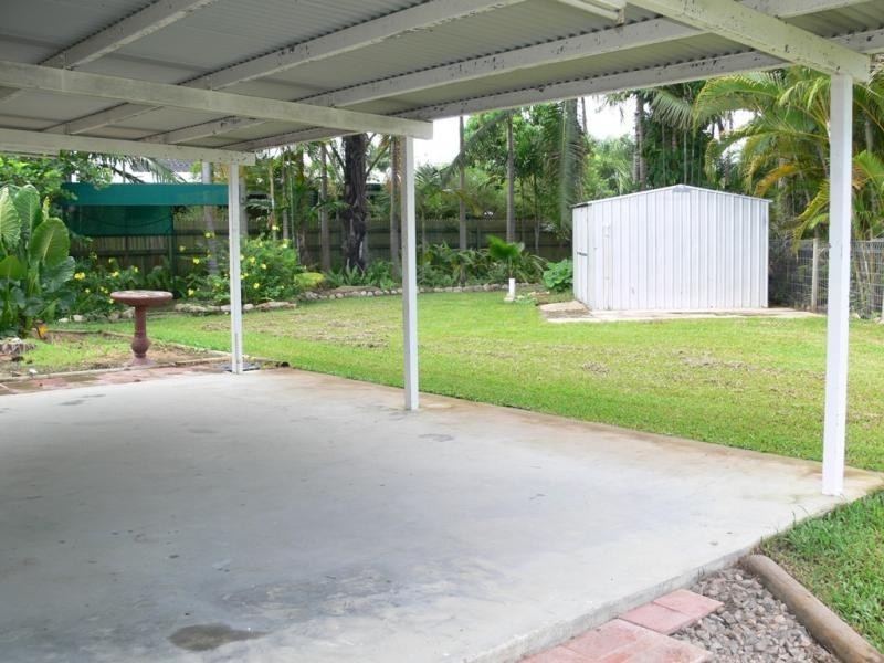 9 Fitzpatrick Court, Balgal Beach QLD 4816