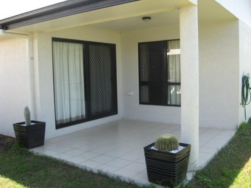 4 Eton Court, Burdell QLD 4818