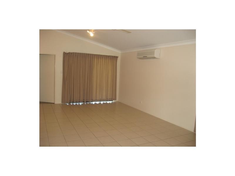 4 Eton Court, Burdell QLD 4818