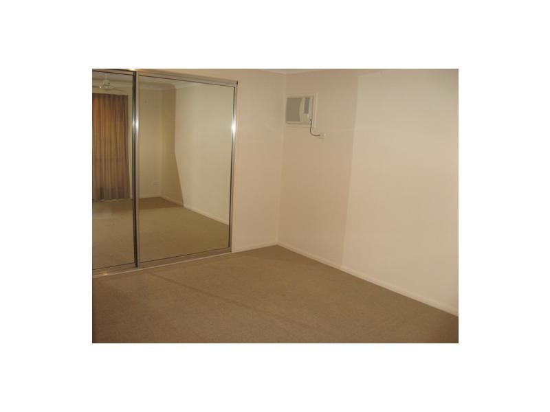 4 Eton Court, Burdell QLD 4818