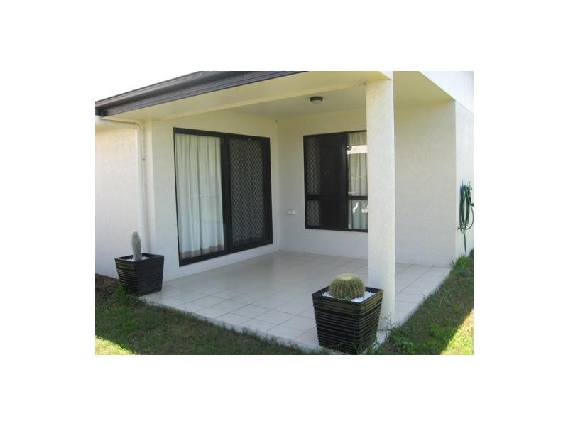 4 Eton Court, Burdell QLD 4818