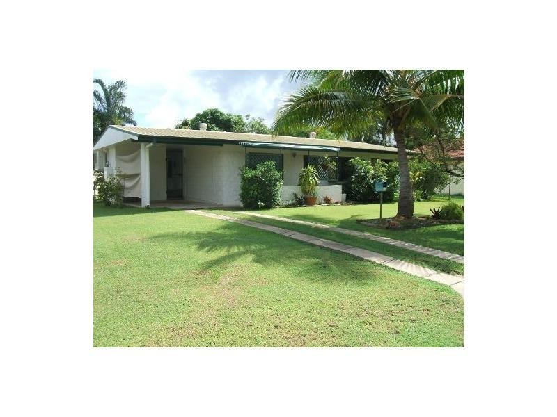 17 Whitsunday Drive, Kirwan QLD 4817