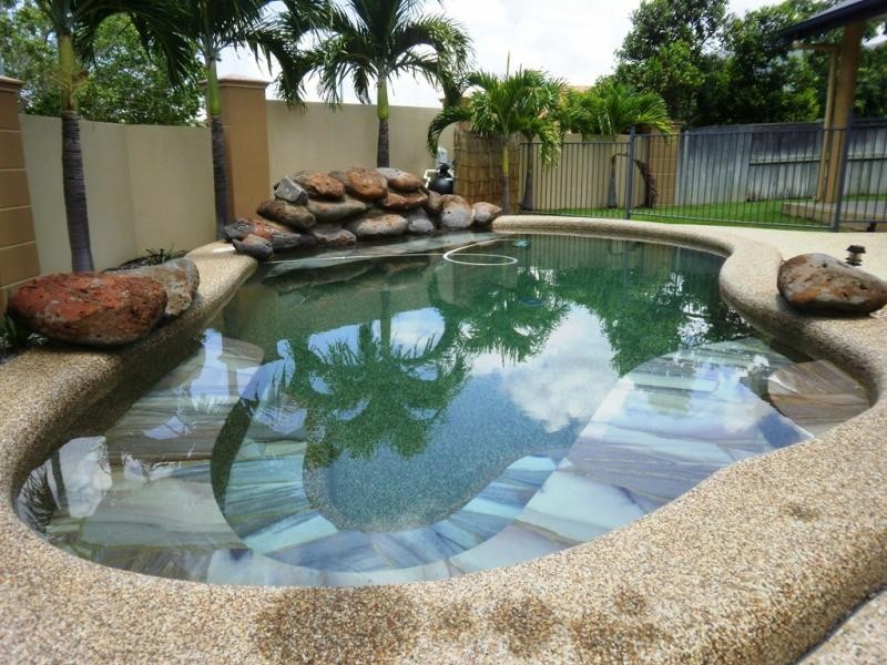 1 Hallett Close, Douglas QLD 4814