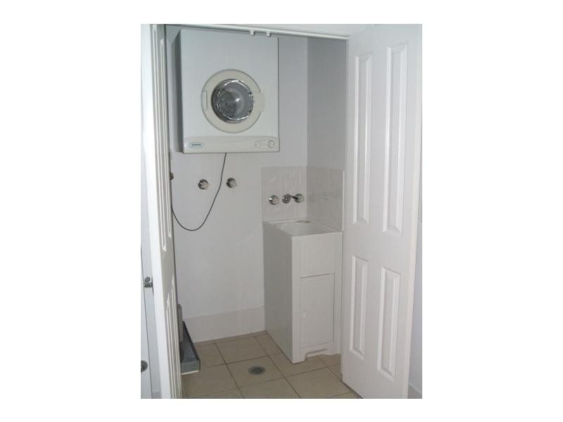 19/16 Martinez Avenue, West End QLD 4810