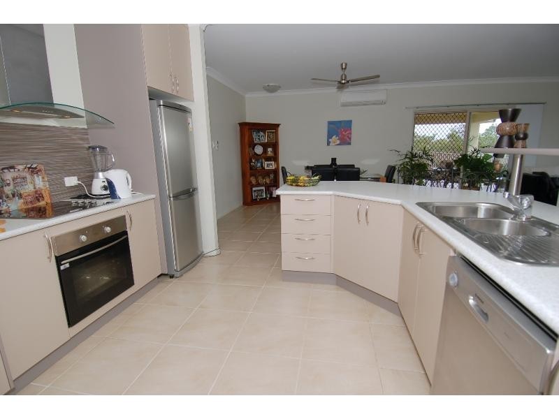 171 Goicoechea Drive, Bushland Beach QLD 4818