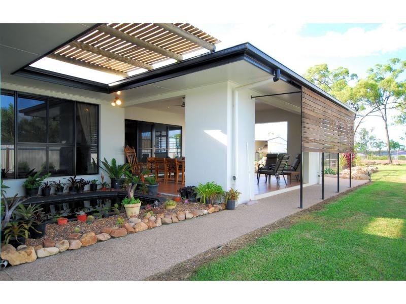 7 Irvinebank Road, Mount Low QLD 4818