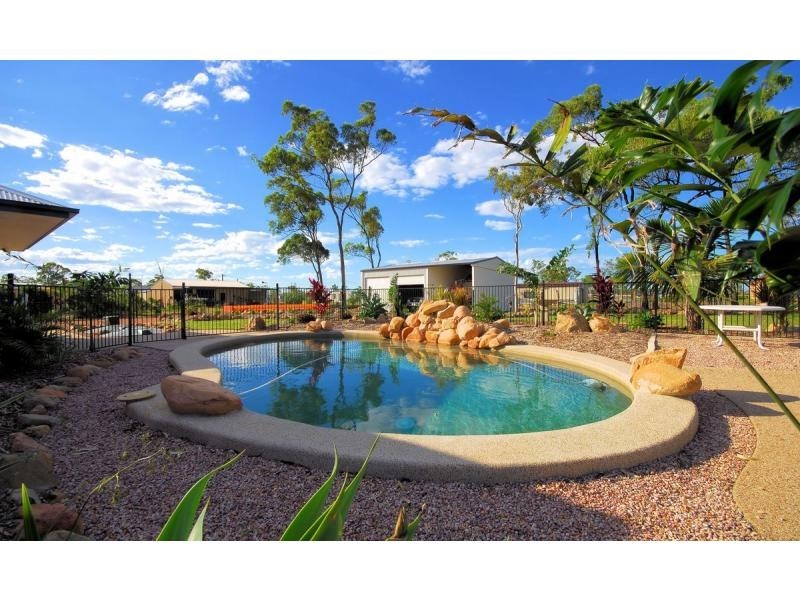 7 Irvinebank Road, Mount Low QLD 4818