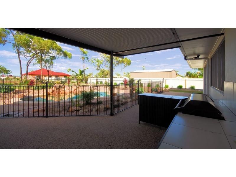 7 Irvinebank Road, Mount Low QLD 4818