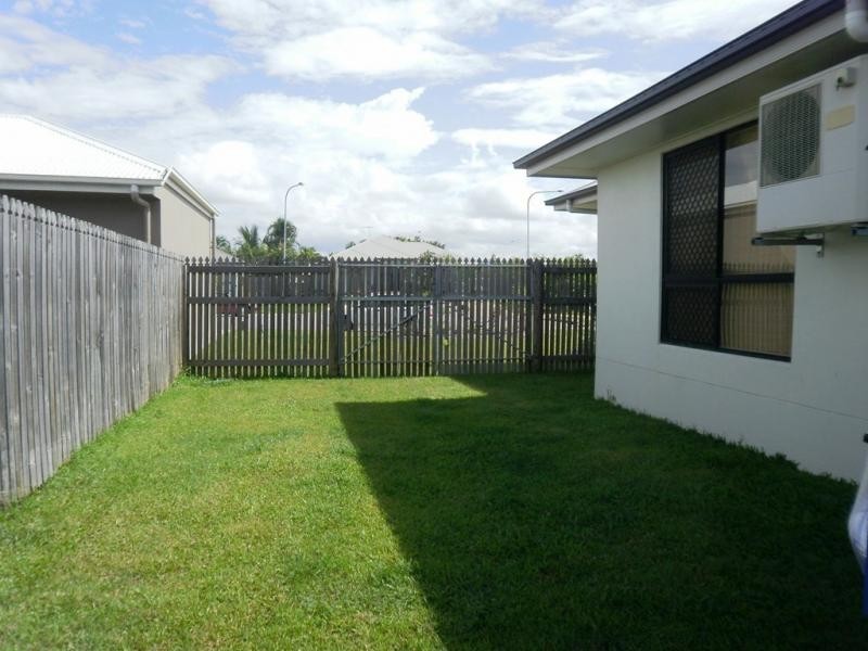 14 Eton Court, Burdell QLD 4818