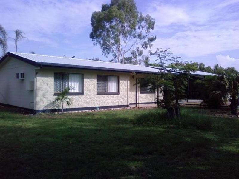 42 Althaus Parade, Yabulu QLD 4818