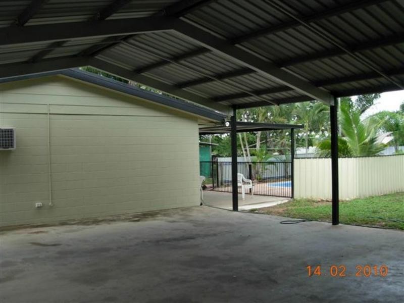 42 Althaus Parade, Yabulu QLD 4818