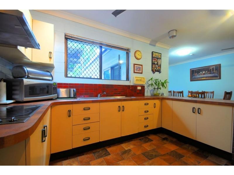 2 Arnhem Court, Kirwan QLD 4817