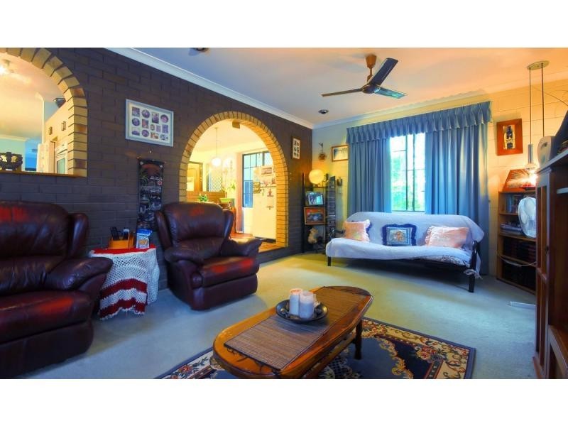 2 Arnhem Court, Kirwan QLD 4817