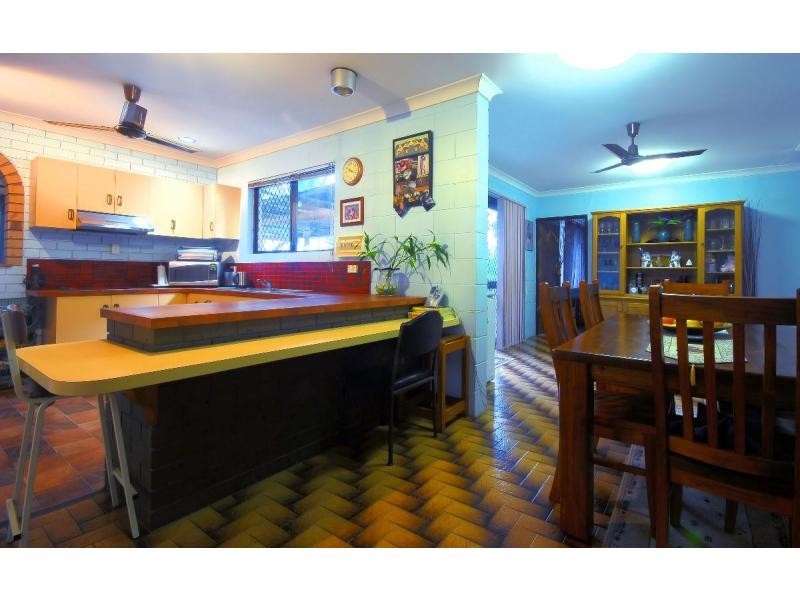 2 Arnhem Court, Kirwan QLD 4817