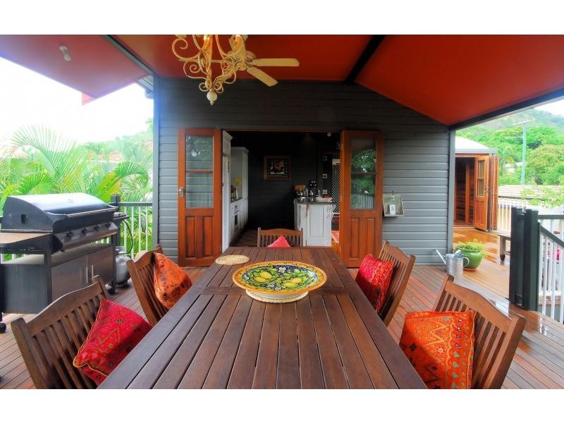 18 Garrick Street, Townsville City QLD 4810