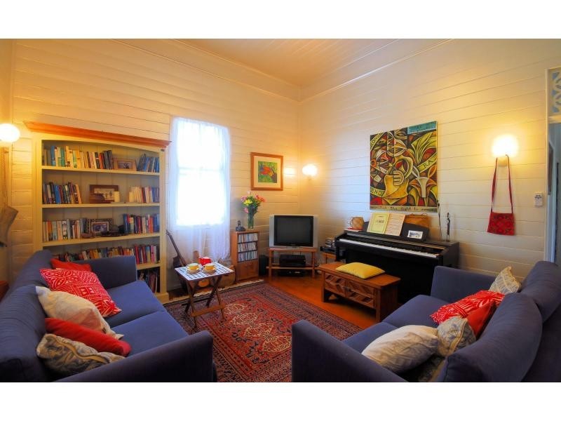 18 Garrick Street, Townsville City QLD 4810