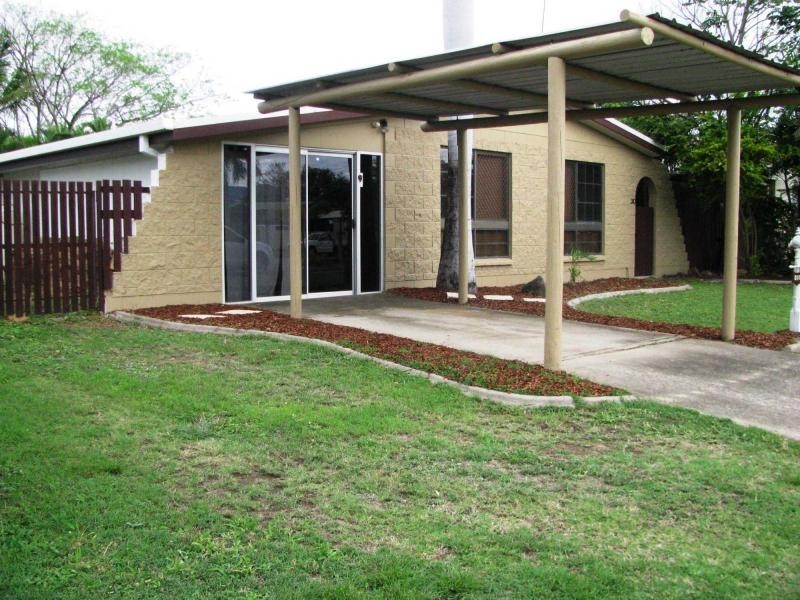 310 Pinnacle Drive, Rasmussen QLD 4815