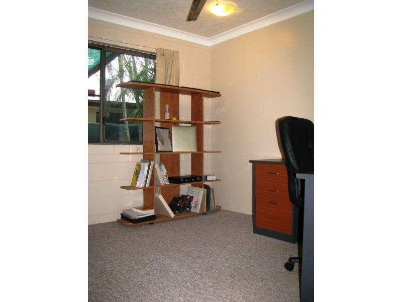 310 Pinnacle Drive, Rasmussen QLD 4815