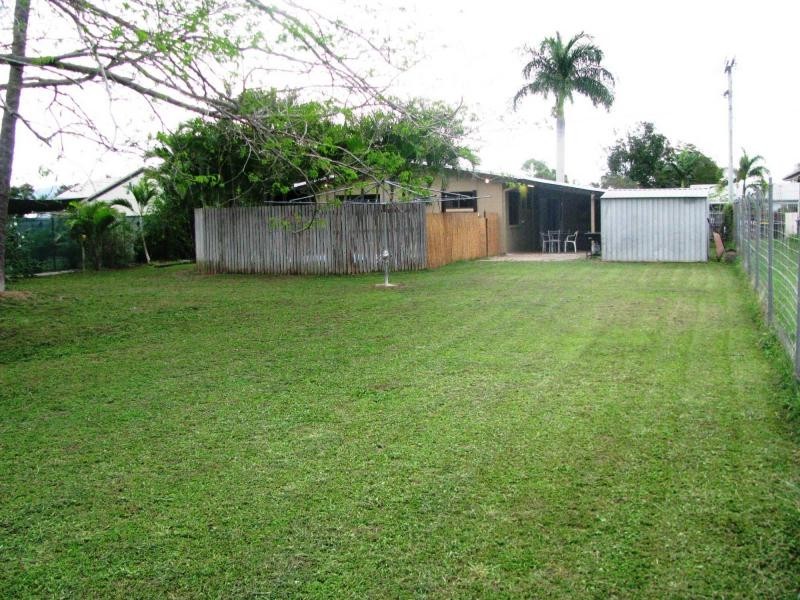 310 Pinnacle Drive, Rasmussen QLD 4815