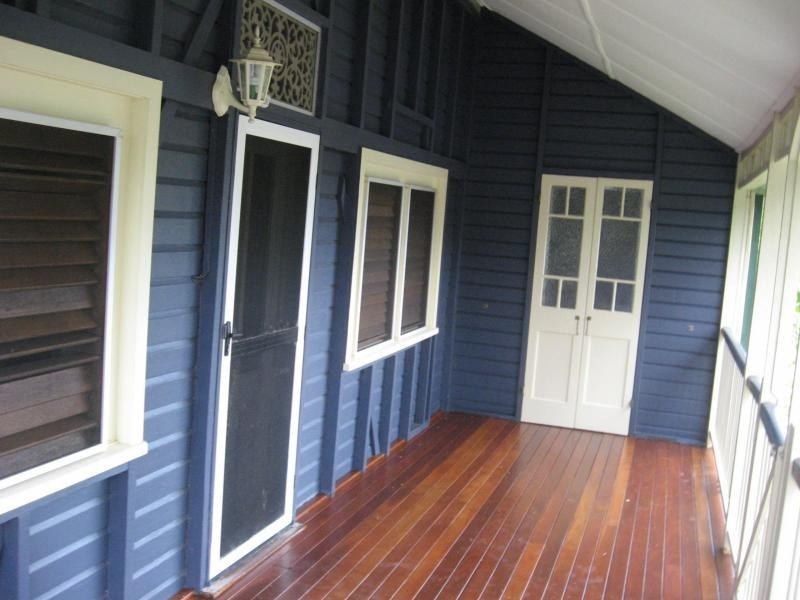 4 Nelson Street, South Townsville QLD 4810