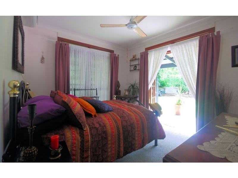 6 Kurrajong Court, Bushland Beach QLD 4818