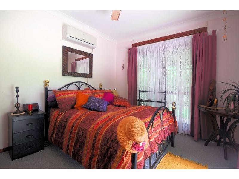 6 Kurrajong Court, Bushland Beach QLD 4818