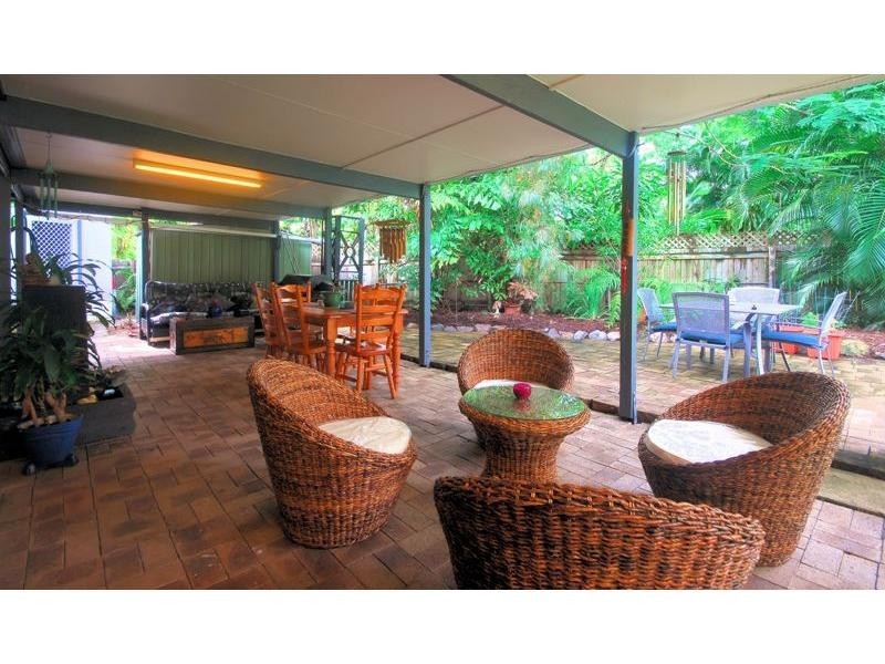 6 Kurrajong Court, Bushland Beach QLD 4818