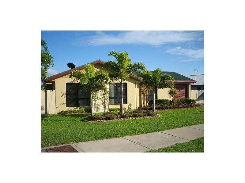 21 Crestbrook Drive, Mount Louisa QLD 4814