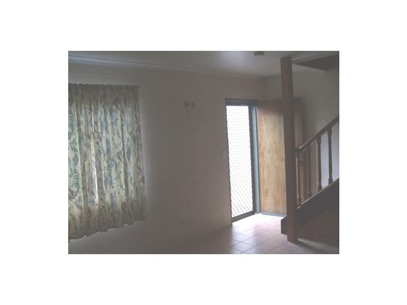 4/23 Park Street, Pimlico QLD 4812