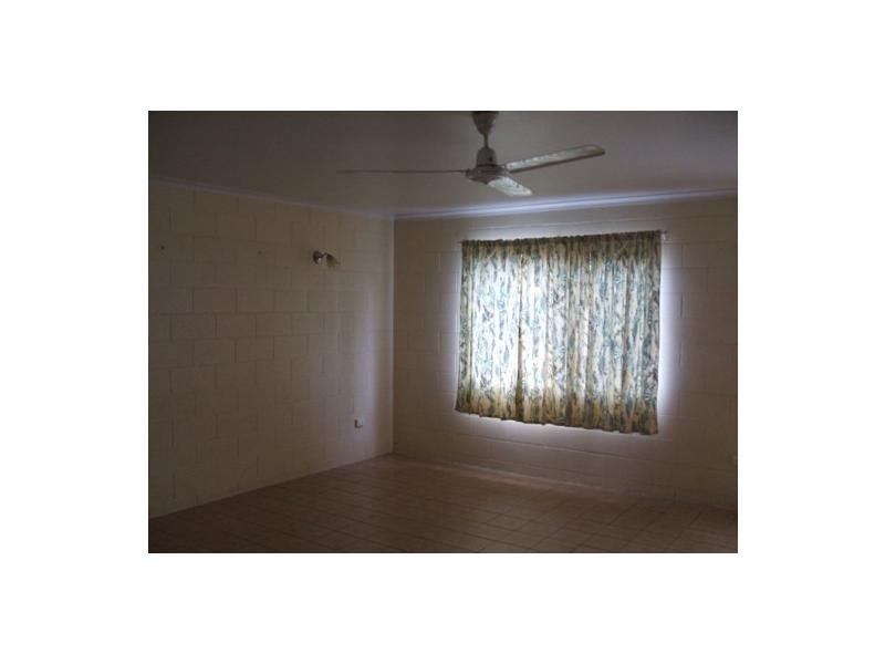 4/23 Park Street, Pimlico QLD 4812