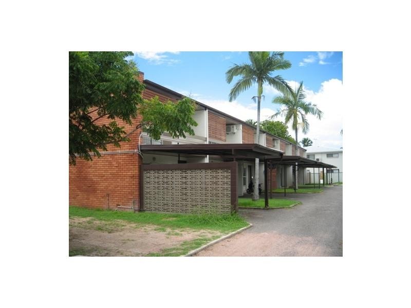 4/201 Kings Road, Pimlico QLD 4812
