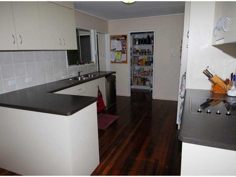 67 Grosvenor Street, Pimlico QLD 4812