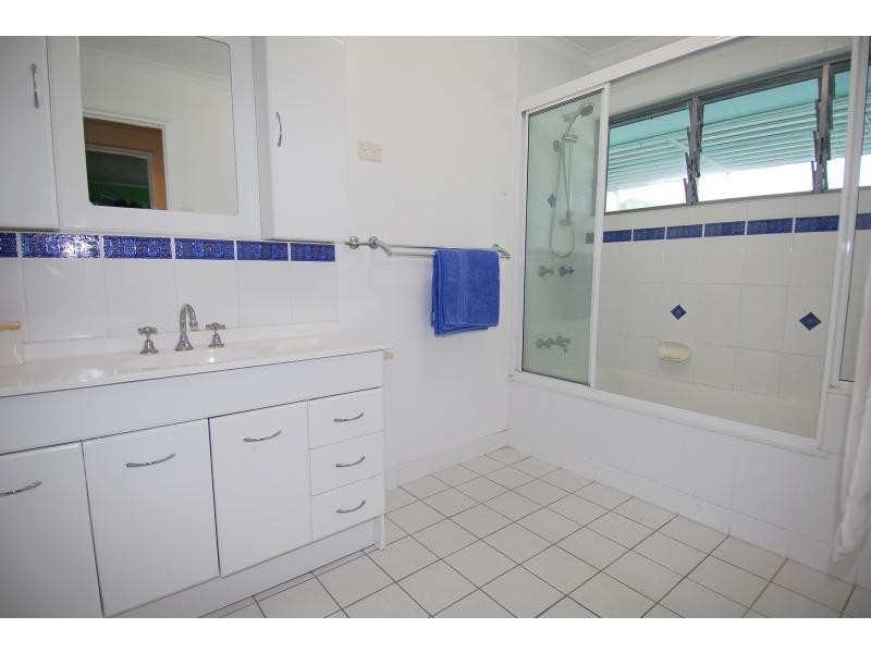 67 Grosvenor Street, Pimlico QLD 4812