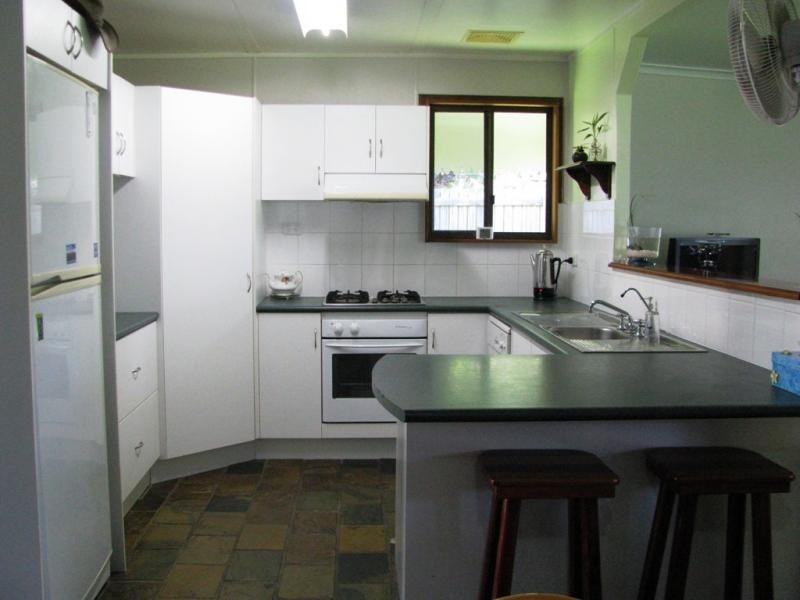 16 Hank Street, Deeragun QLD 4818