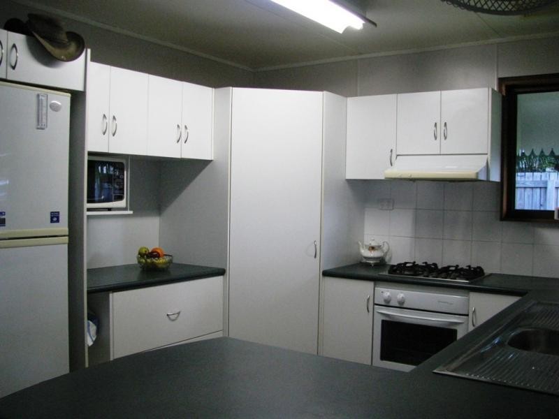 16 Hank Street, Deeragun QLD 4818